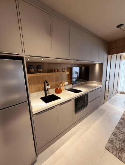 Apartamento, vende, 1 dorm., mobiliado em Savassi (11)