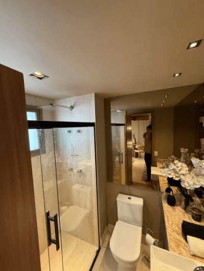 Apartamento, vende, 1 dorm., mobiliado em Savassi (9)