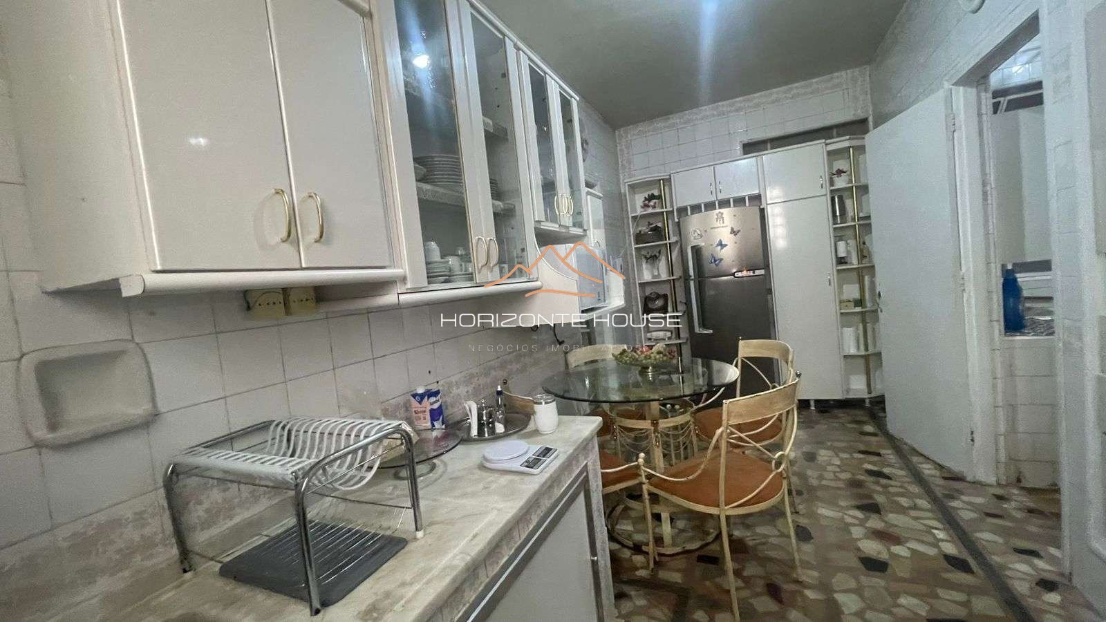 Apartamento Centro 4 quartos 218m2 (20)