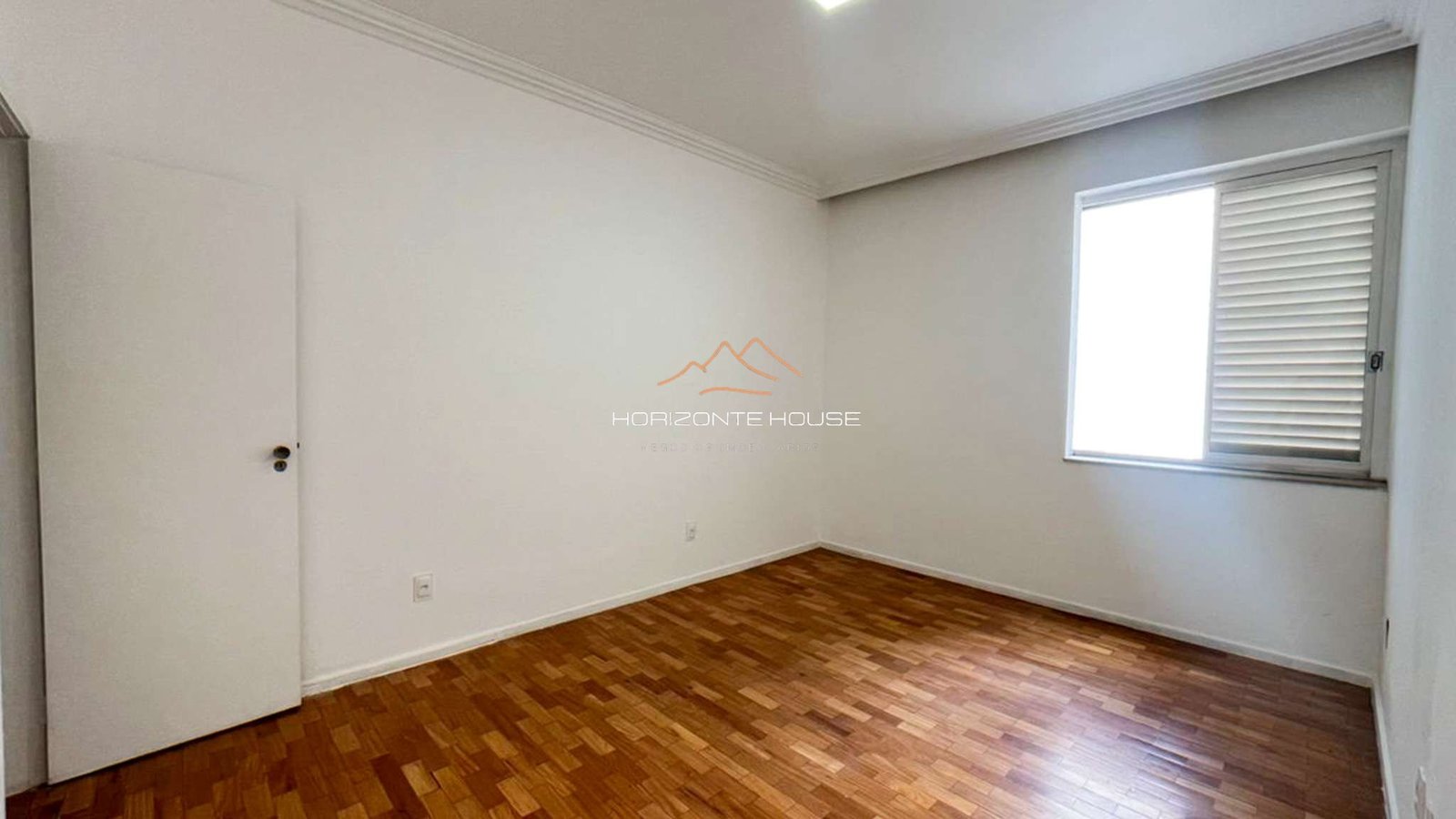 Apartamento Centro 4 quartos 245m2 (15)