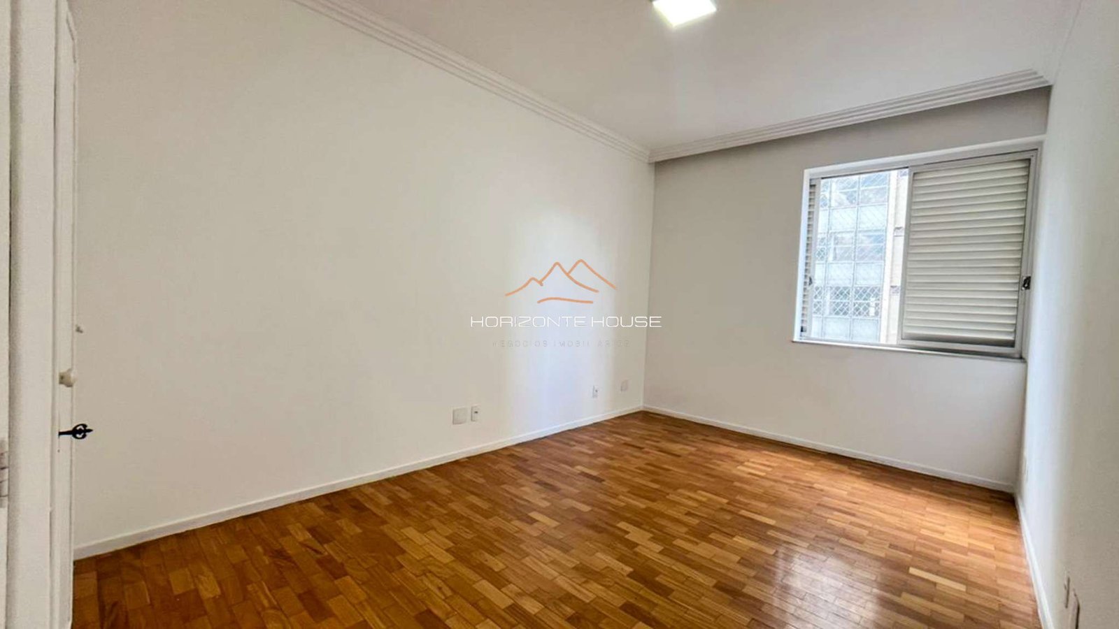 Apartamento Centro 4 quartos 245m2 (8)