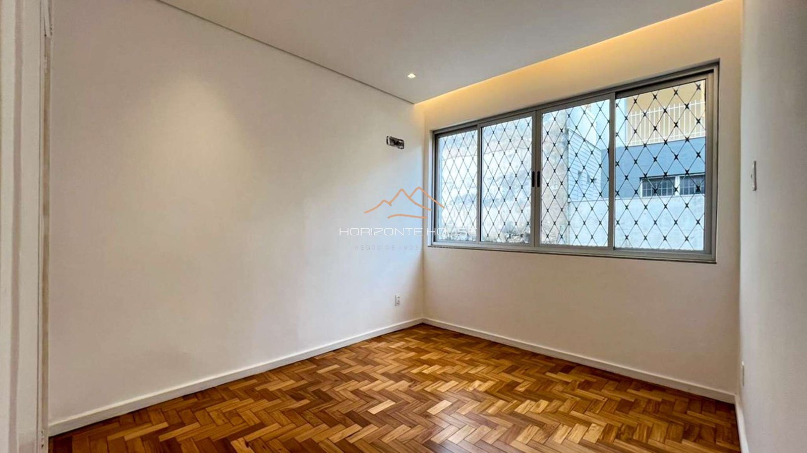 Apartamento Lourdes 3 quartos 100ms (11)