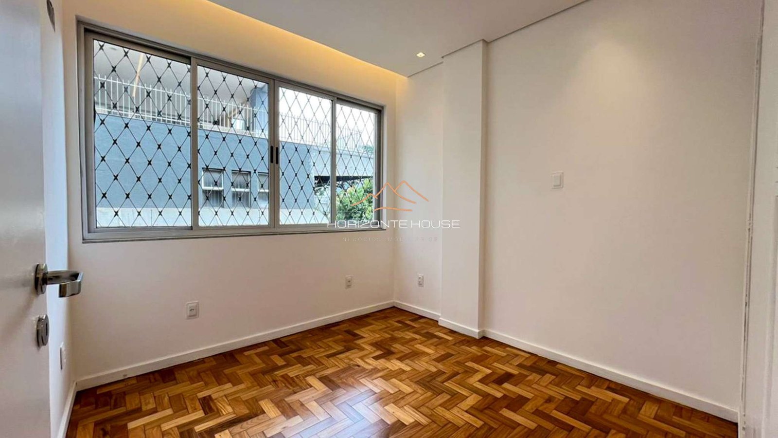 Apartamento Lourdes 3 quartos 100ms (12)