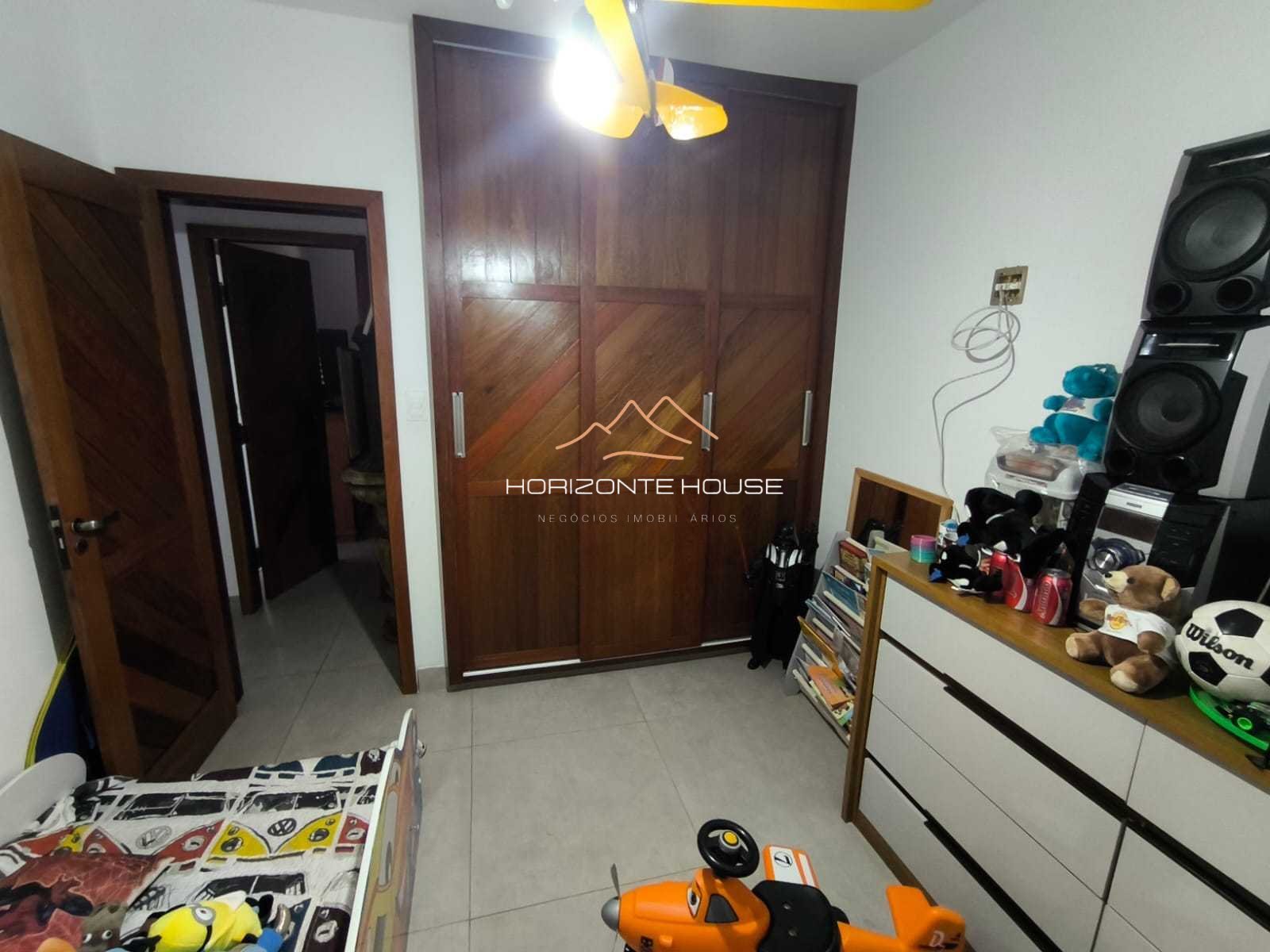 Cobertura Santo Antônio 4 quartos 220m2 (14)