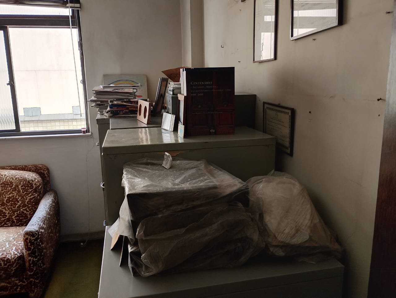 Apartamento centro, 4 quartos 238m2 (27)