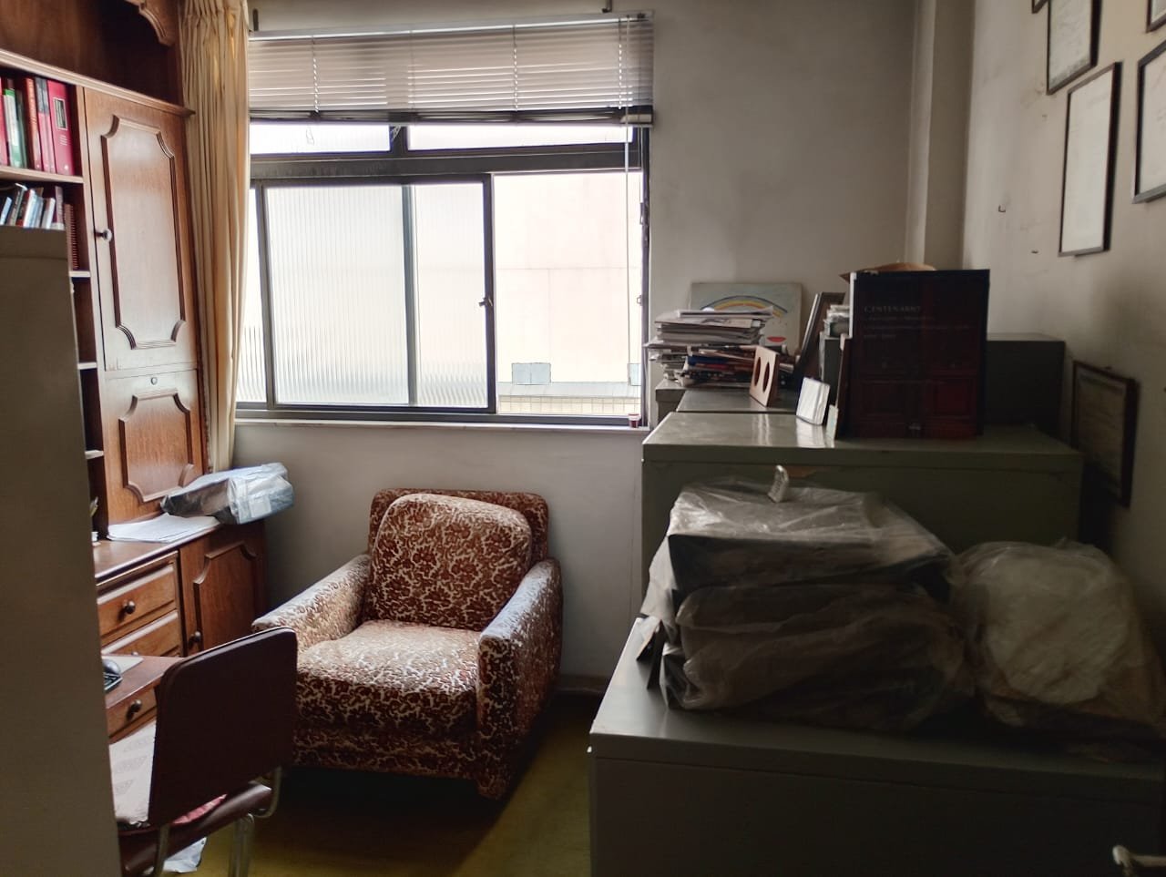 Apartamento centro, 4 quartos 238m2 (29)