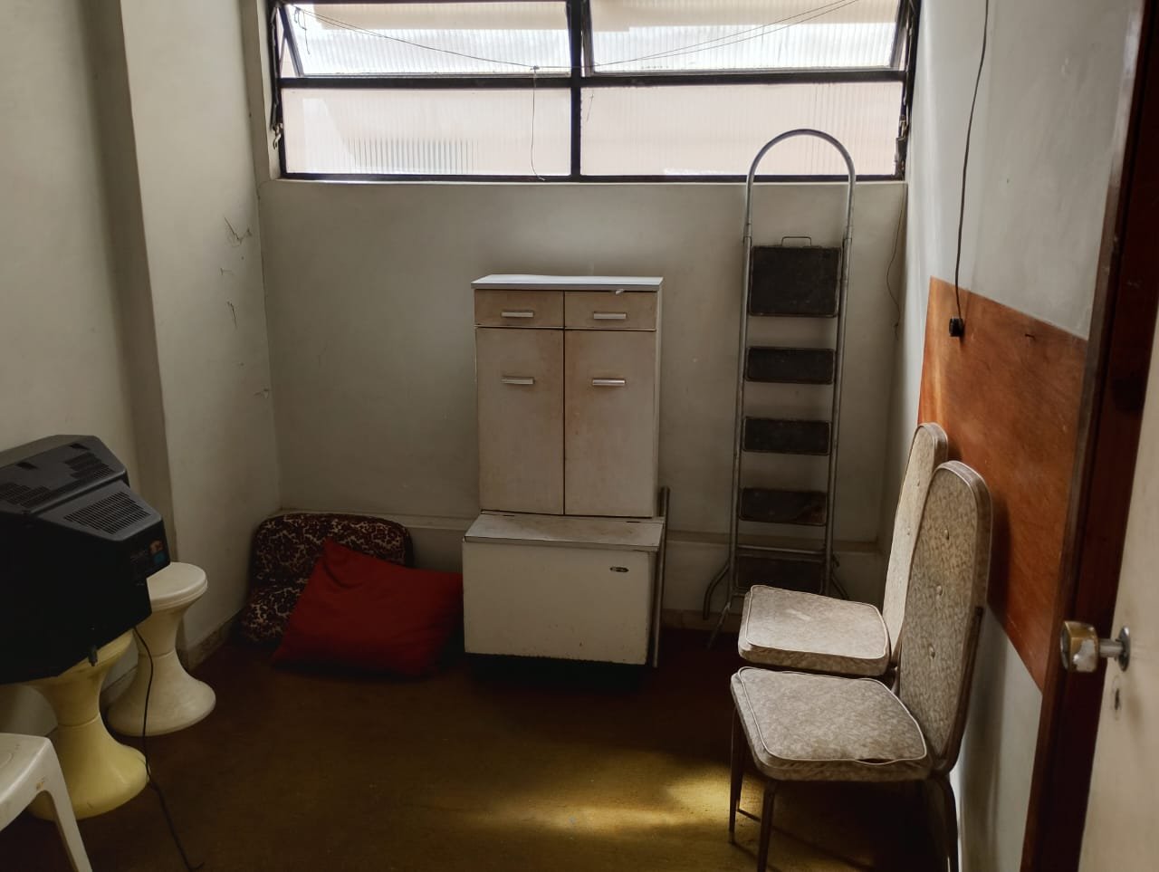 Apartamento centro, 4 quartos 238m2 (37)